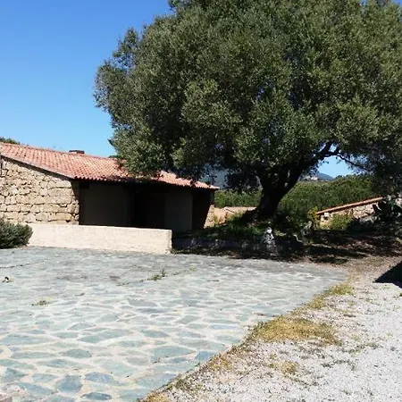 Maison Alba Rossa 55 *